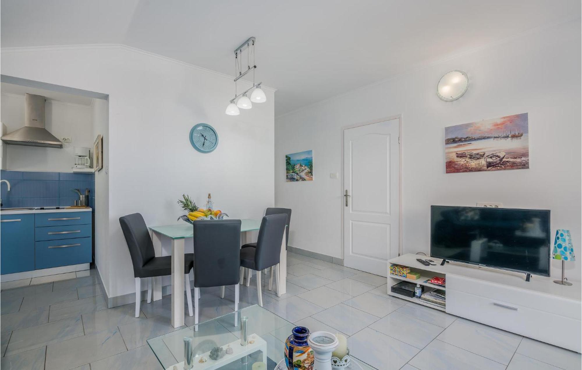 Nice Apartment In Stara Baska With Kitchen Exterior photo